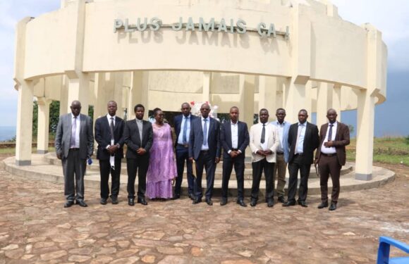 Burundi : AC Génocide Cirimoso, groupuscule néo-colon d’extrême droite, interdit de commémorer son 21 octobre