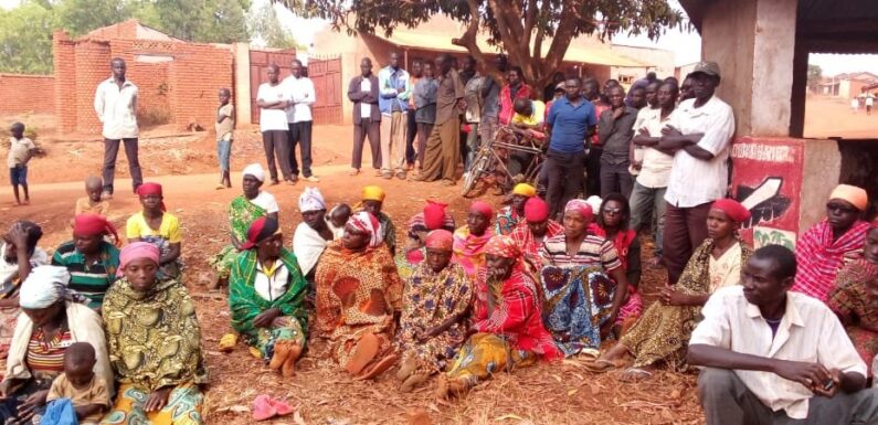 BuRuNDi : Réunion de la Section collinaire CNDD-FDD Kinzanza à Gitanga / Rutana