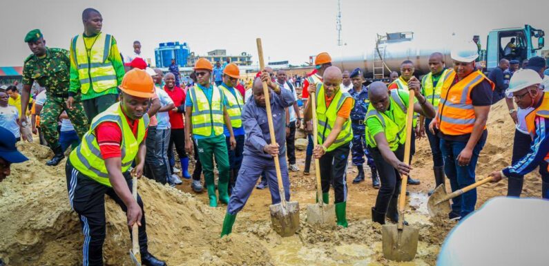 Burundi : Le Chef d’Etat aux TDC pour bâtir le Stade Intwari / Bujumbura