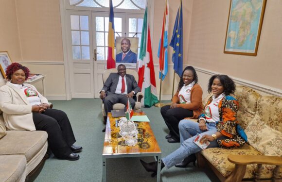 Burundi – Diaspora : Ambassadeur Ntahiraja reçoit – ADFEBEK-Ku Kivi  – / Belgique