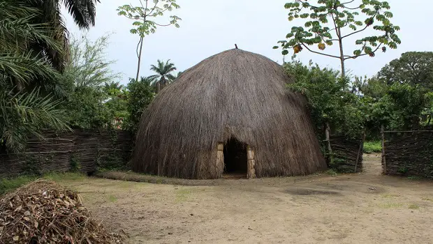 hutte burundi 1