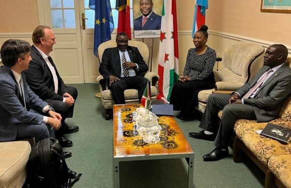 L’Ambassade du Burundi en Belgique accueille deux Directeurs Généraux d’ENGIE, multinationale France