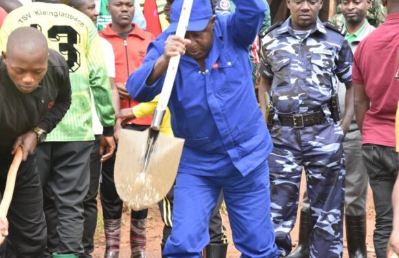 Burundi : TDC – Bâtir une salle au commissariat de la police de Muramvya