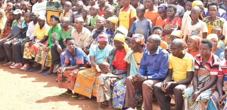 Burundi : Échange constructif entre le gouverneur de Kirundo et les habitants de Kiyonza