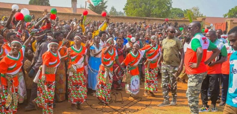 Burundi : Ndikuriyo Révérien en Tournée Inspirante dans la Province de Ngozi