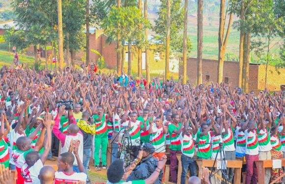 Burundi : Ndikuriyo (CNDD-FDD) en zone Busangana, commune Matongo, Kayanza