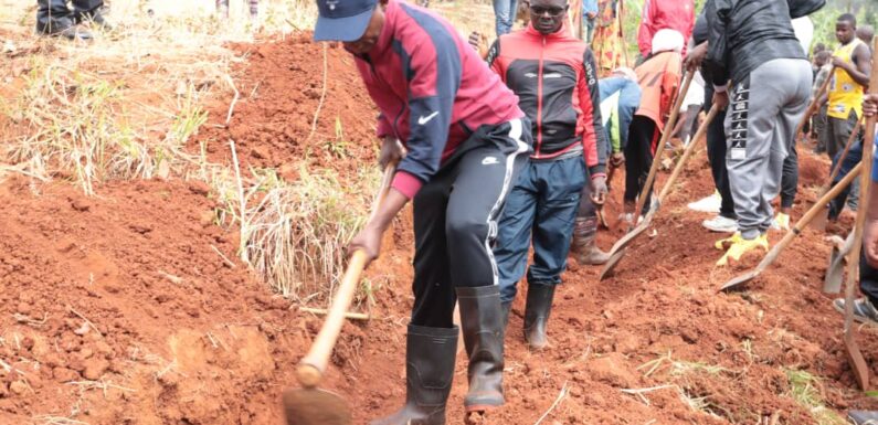 Burundi : TDC – Tracer des Courbes de Niveau à Bukeye