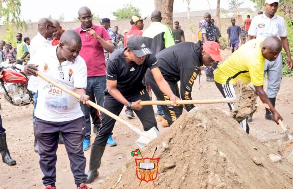 Burundi : TDC – Paver Des Salles de Classe à l’École Fondamentale Maramvya IV