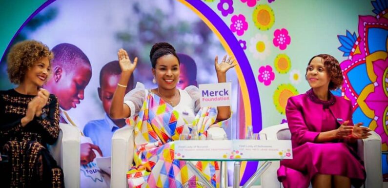 Burundi : La Première Dame à la Conférence Merck à Mumbai, Inde