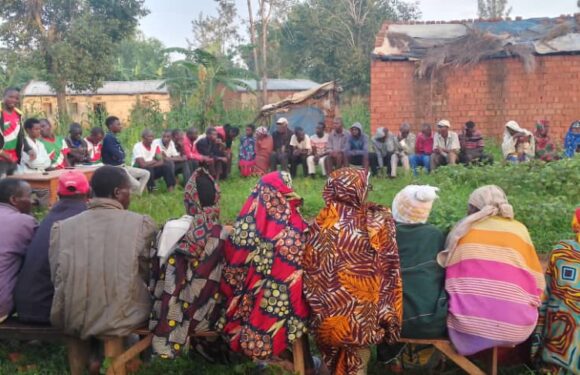 Burundi : Assemblées des conseils de base du CNDD-FDD en zone Giharo à Musongati.