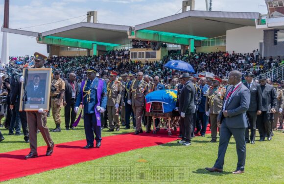 Burundi / Namibie: Solidarité et recueillement après décès de Feu Hage G. Geingob.