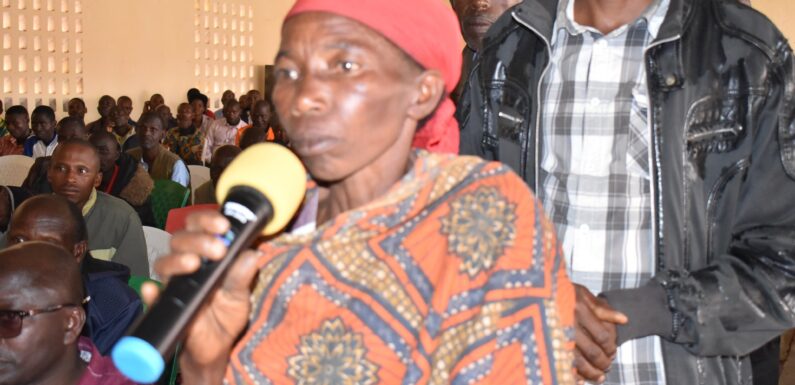 Burundi : La gouverneure Ncutinamagara dialogue avec les citoyens à Makamba.