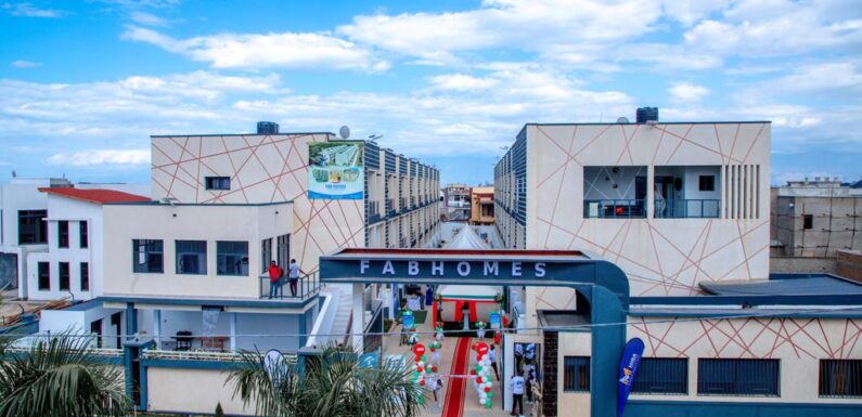 Burundi : UbakaNation Group remet les clés de 18 bâtiments à Bujumbura.