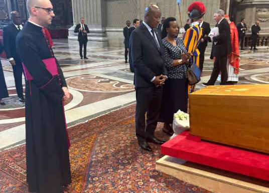 Burundi / Vatican : Messe en mémoire du Pape François