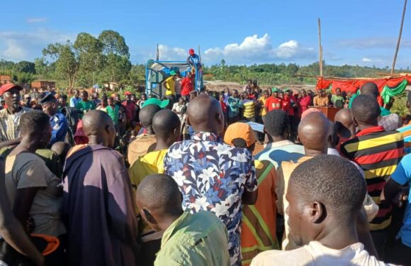 Burundi / campagne 2025 : Le CNL en meeting à Giharo, Burunga