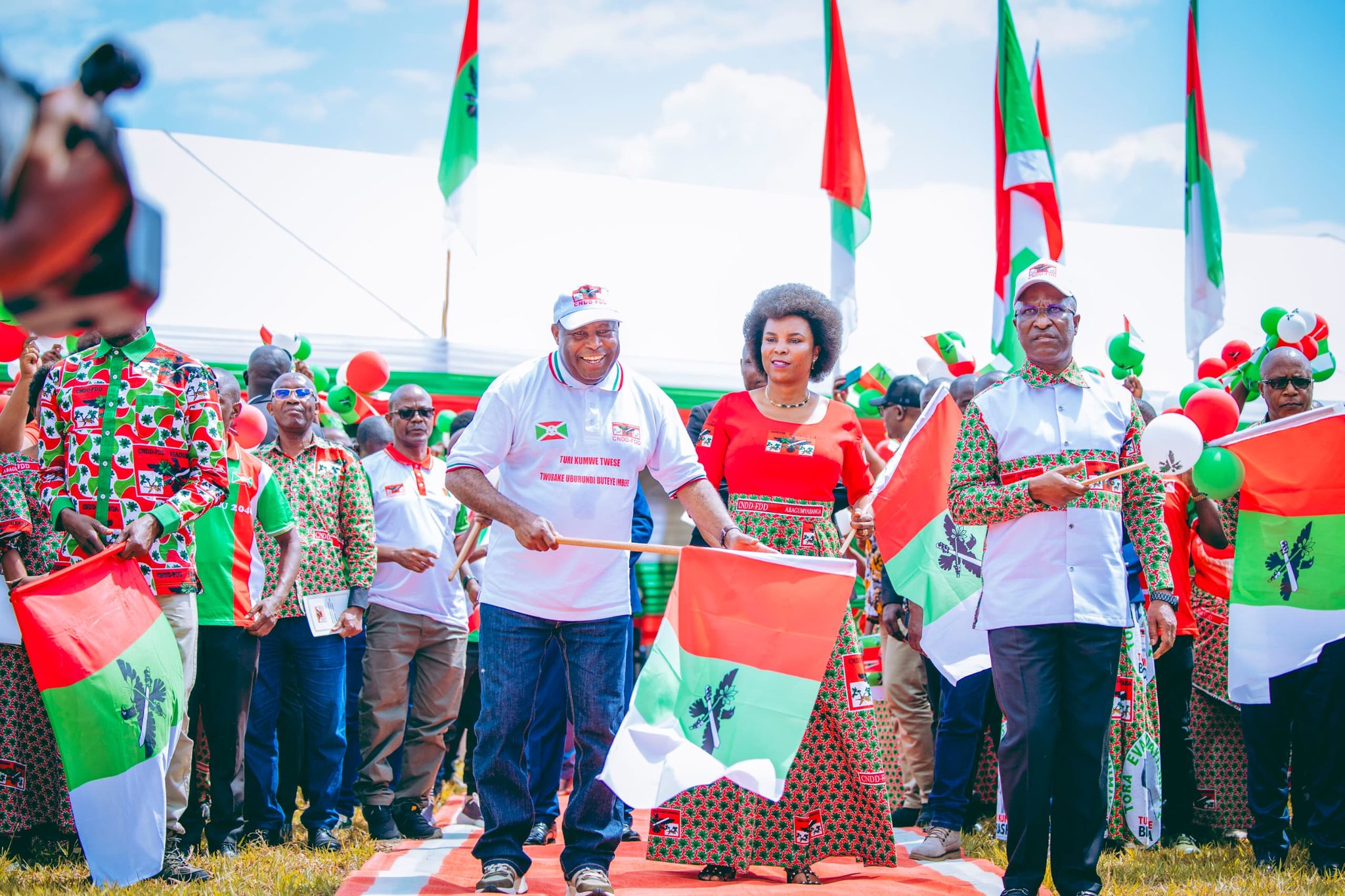 Burundi / Campagne 2025 : Le CNDD-FDD en meeting à Musigati et à Mabayi ...