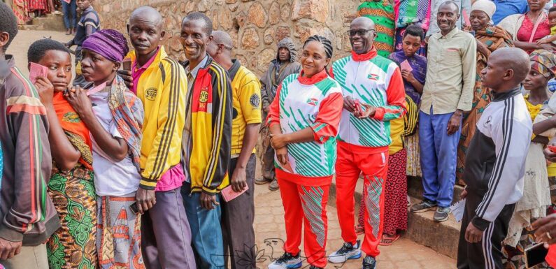 Burundi / Élections 2025 : Ndikuriyo et son épouse votent à Makamba, Burunga