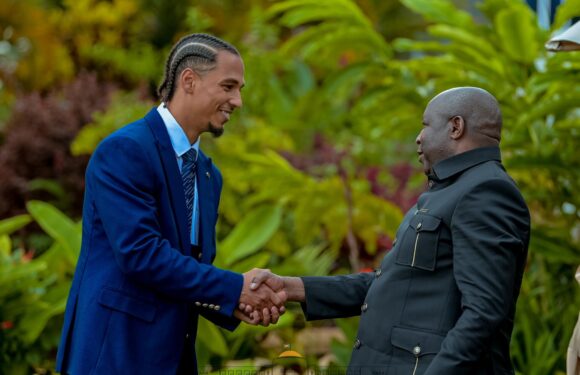 Burundi / Diaspora : le footballeur Thilo Kehrer reçu par le Président Ndayishimiye