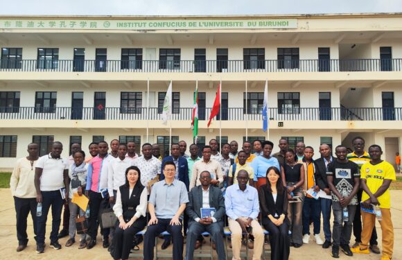 Burundi : 30 boursiers briefés avant le départ en Chine