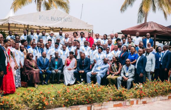 Burundi : Jeunesse, entrepreneuriat, paix régionale et résister au néolibéralisme