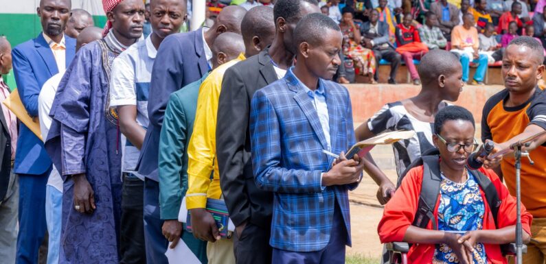 Burundi : Ndayishimiye échange sur le bilan de sa Planification 2025