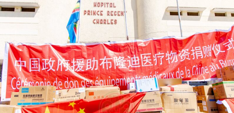 Burundi / Chine : Réception d’un don de matériel médical et de médicaments