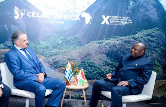 Burundi – Uburundi / Uruguay : Ndayishimiye na Orsi bashaka gukomeza ubufatanye hagati y’ibihugu vyabo