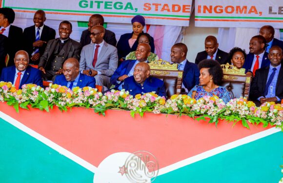 Burundi / Élections 2027 : Ndayishimiye Évariste lance la campagne d’éducation électorale à Gitega
