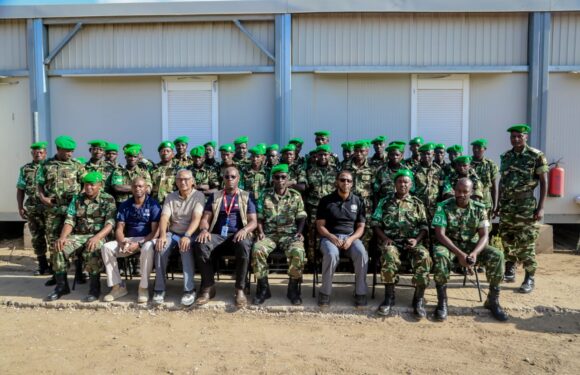 Burundi , Uburundi / Kwivuna abansi – Mpuzamakungu : Abasirikare b’Uburundi bariko barahabwa inyigisho zihanitse muri Somaliya