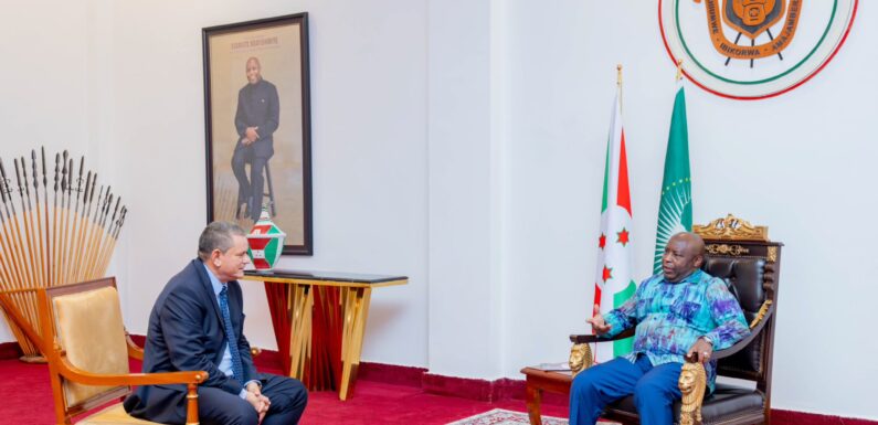 Burundi , Uburundi / Dipolomasi – Amagara y’abantu : Umukuru w’Igihugu yakiriye uwuserukira OMS ashoje amabanga yiwe