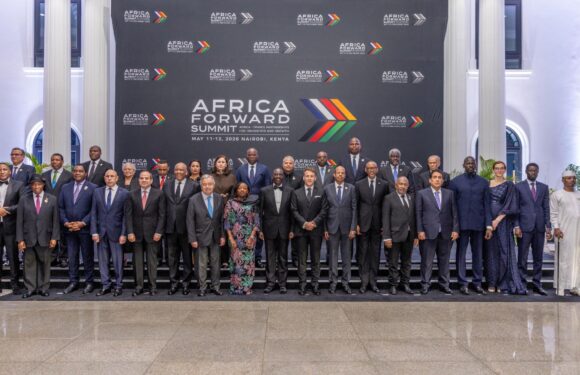 Burundi /  France – Afrique : Bazombanza Prosper participe au banquet d’État à Nairobi