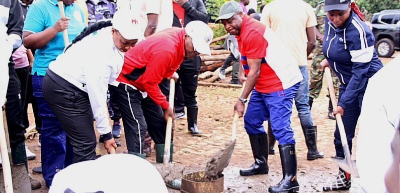 Burundi , Uburundi : Umukuru w’Igihugu Ndayishimiye yifadikanije n’abanyagihugu mu bikorwa vya TDC i Matongo
