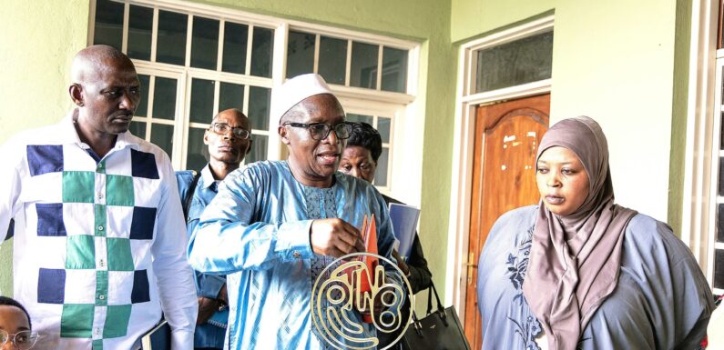 Burundi ,Uburundi : Bizimana yagenzuriye politike yo kurungika abakozi mu mahanga