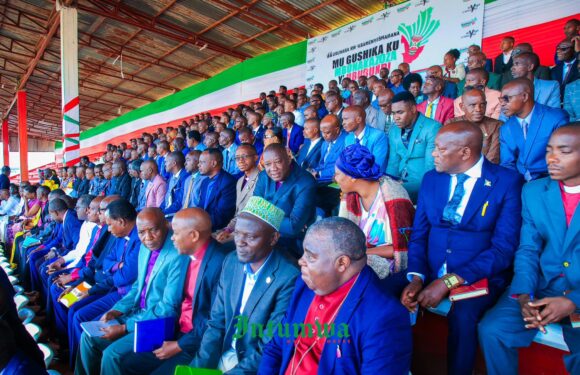 Burundi : Ndayishimiye échange avec les responsables religieux sur la Vision 2040-2060
