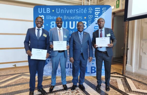 Burundi / Belgique : 4 enseignants burundais certifiés en pédagogie universitaire numérique