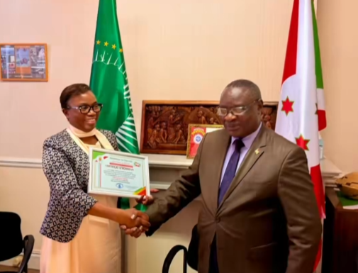 Burundi, Diaspora / Diplomatie : Hommage à Madame Uwimana Espérance à Bruxelles