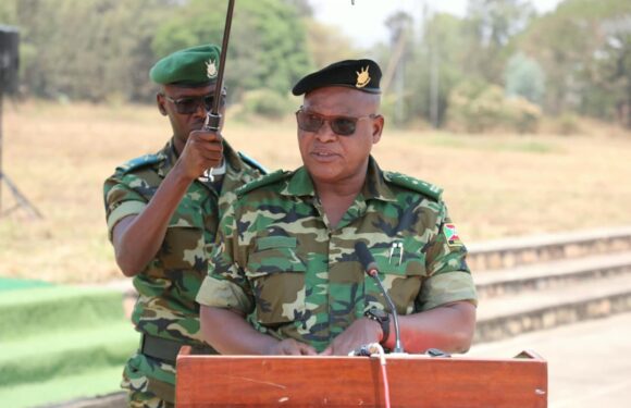 Burundi : La FDNB clôture la formation de la 15ème promotion de l’ECBM