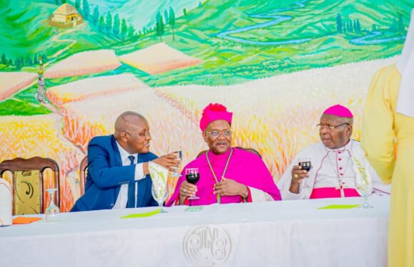 Burundi / Église : Mgr Banshimiyubusa annonce l’ouverture de l’Université catholique à Bujumbura